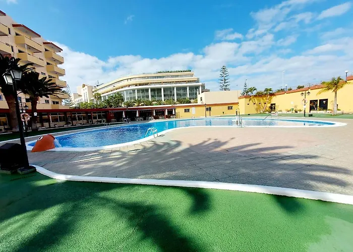 Sunny Cozy Loscristianos Wifi,pool Апартаменты Лос Кристианос